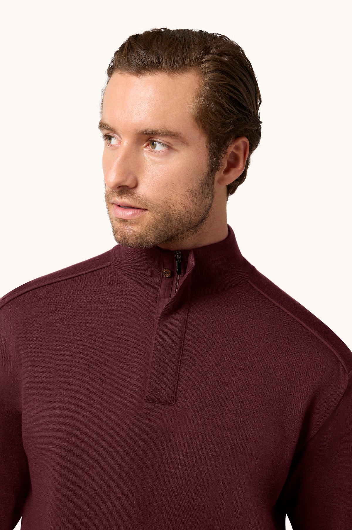 Pull demi-zip en laine vierge bordeaux