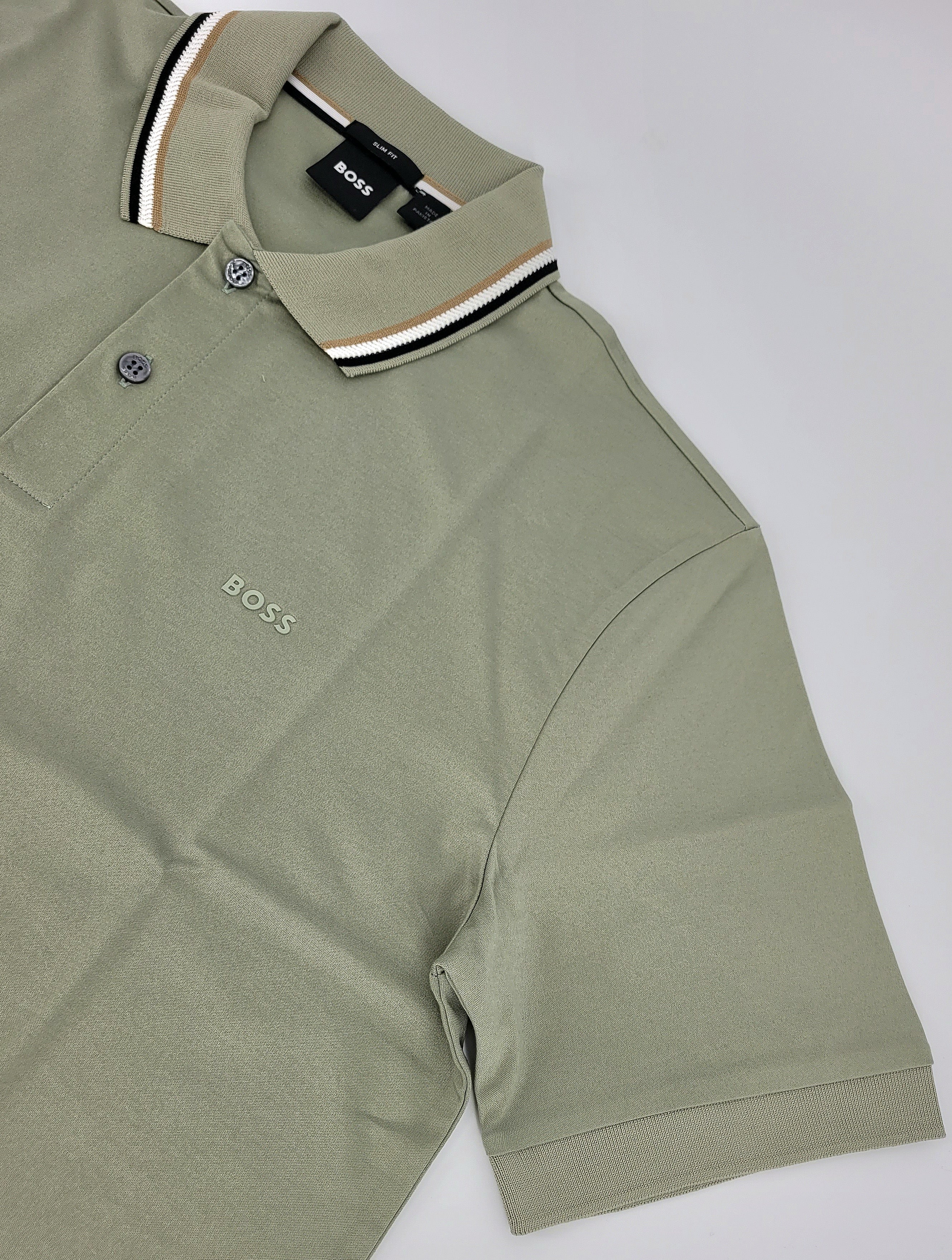 Polo bleu classique