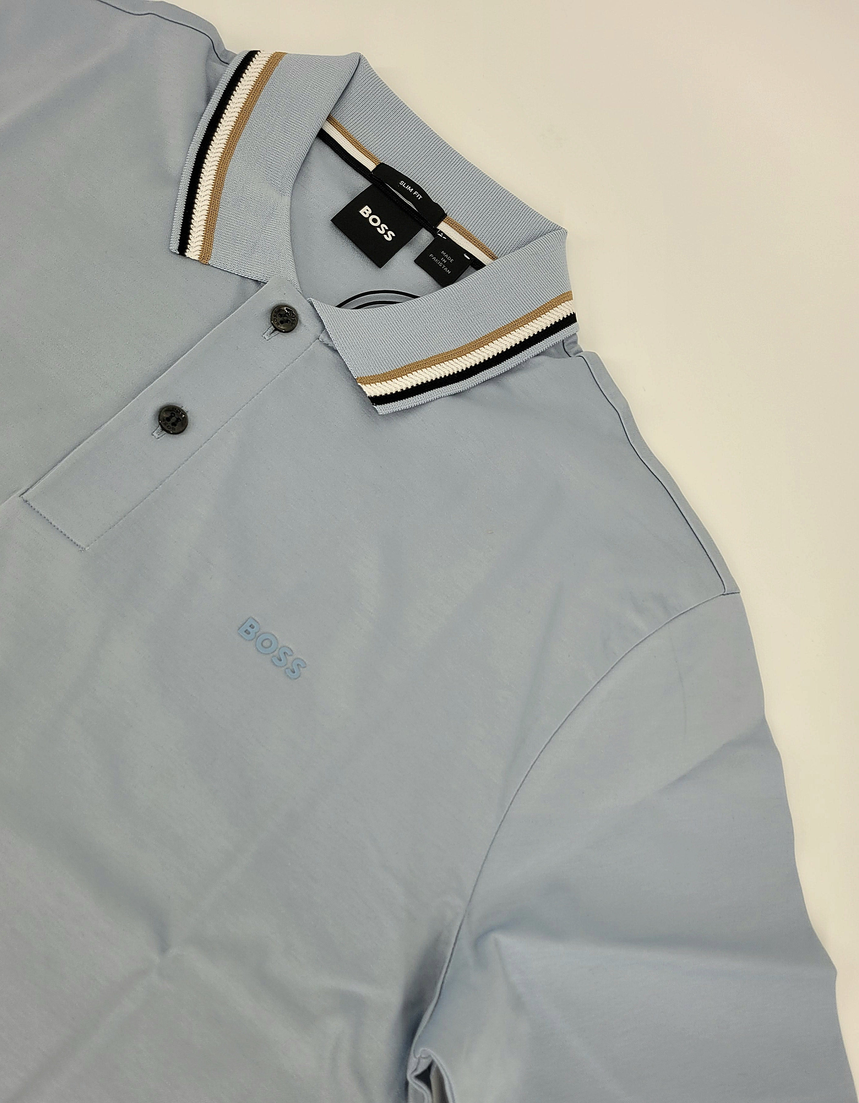 Polo bleu classique