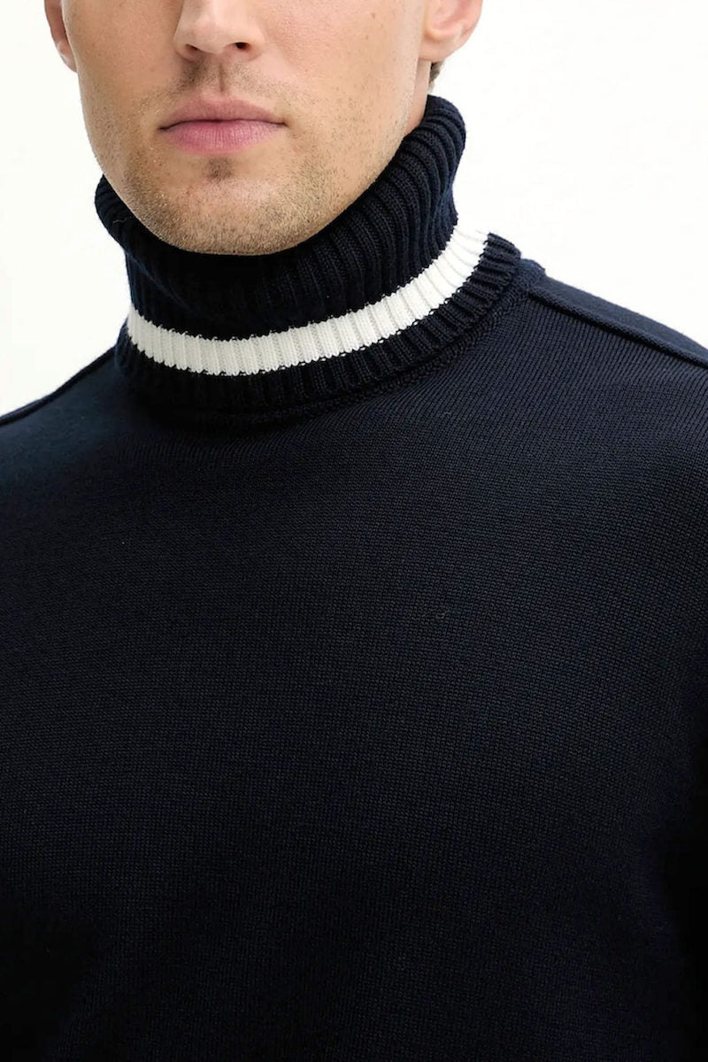 Col roulé en laine vierge marine