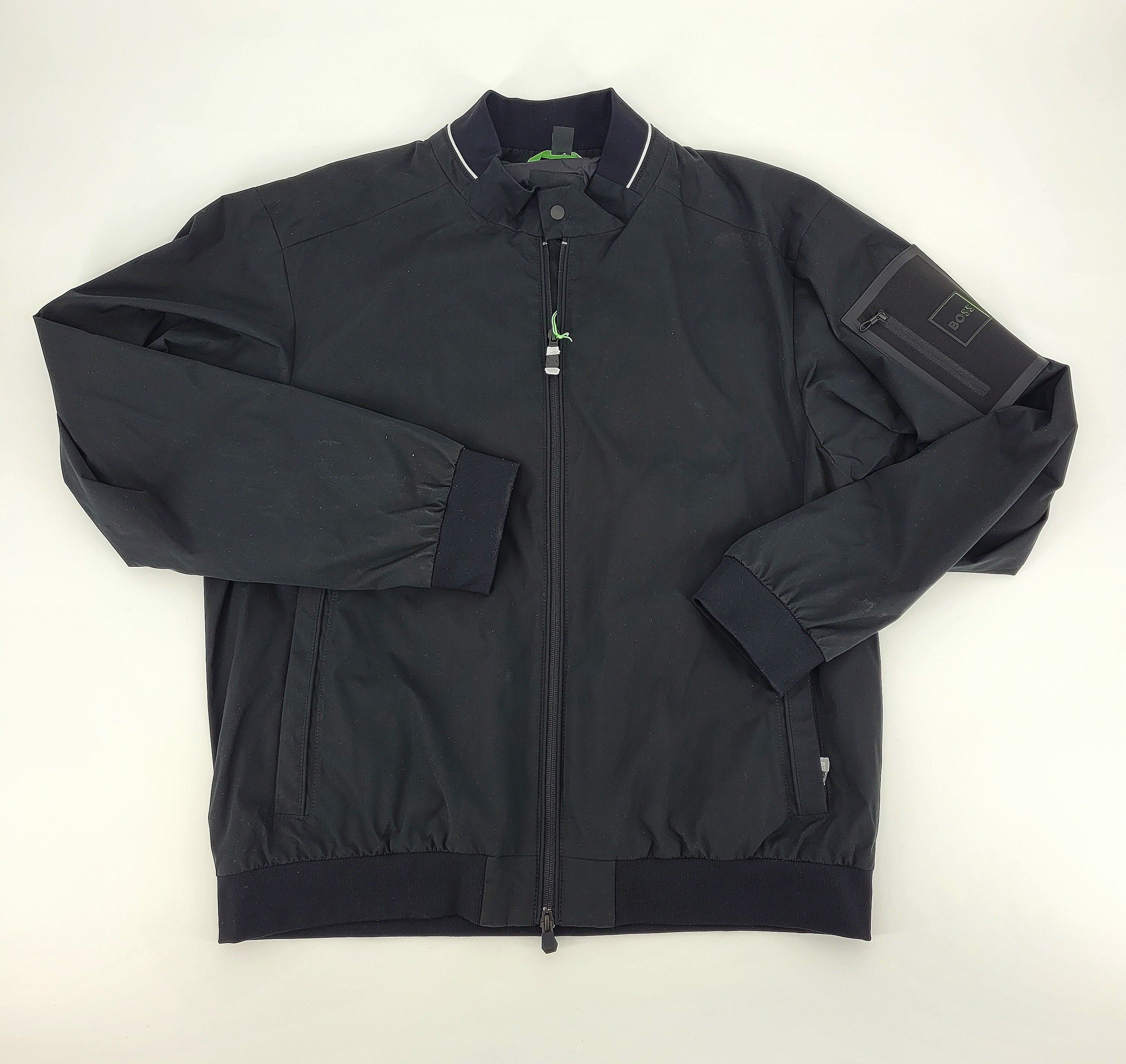 Blouson imperméable à double liseré