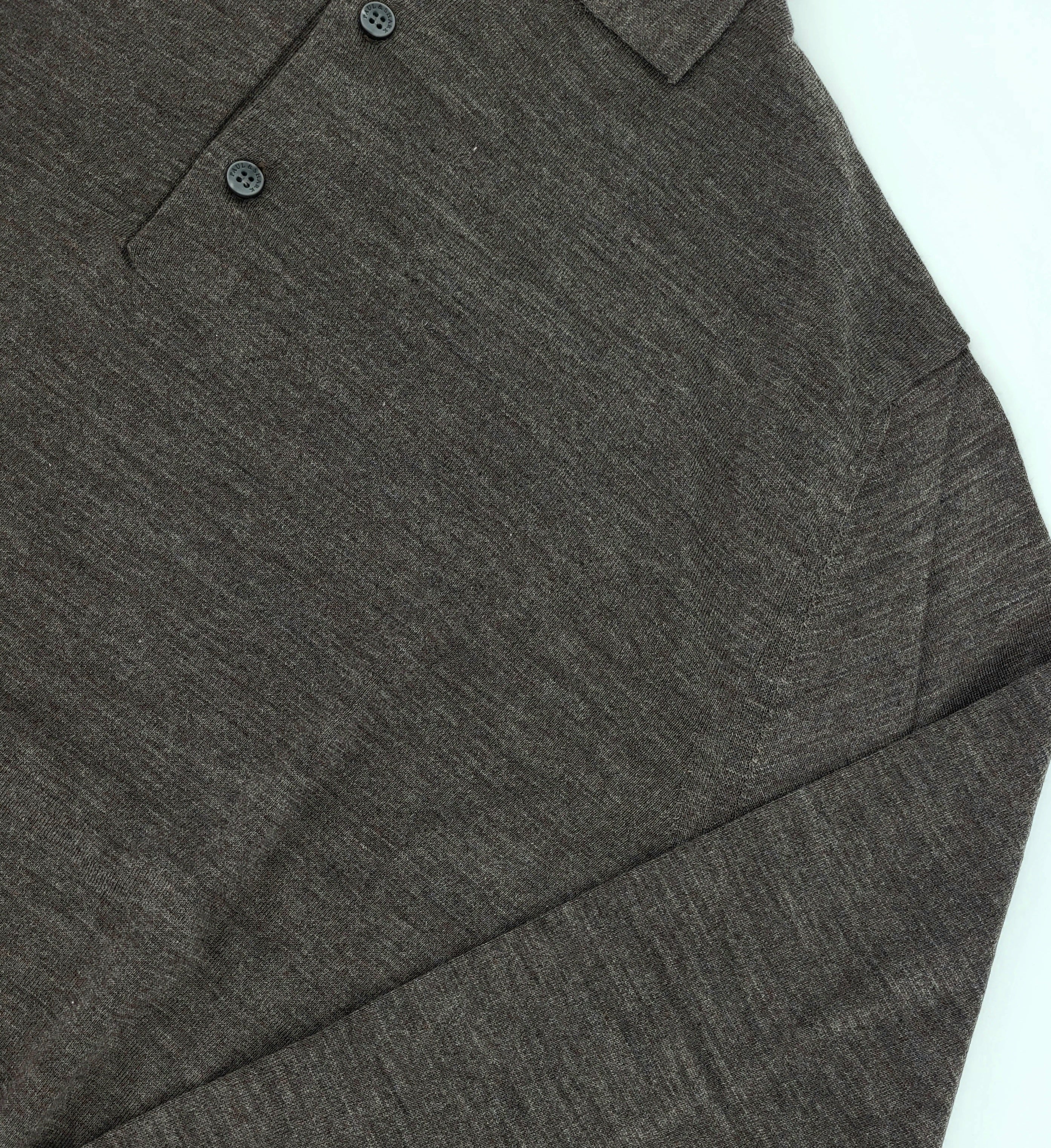 Polo de laine de mérino taupe