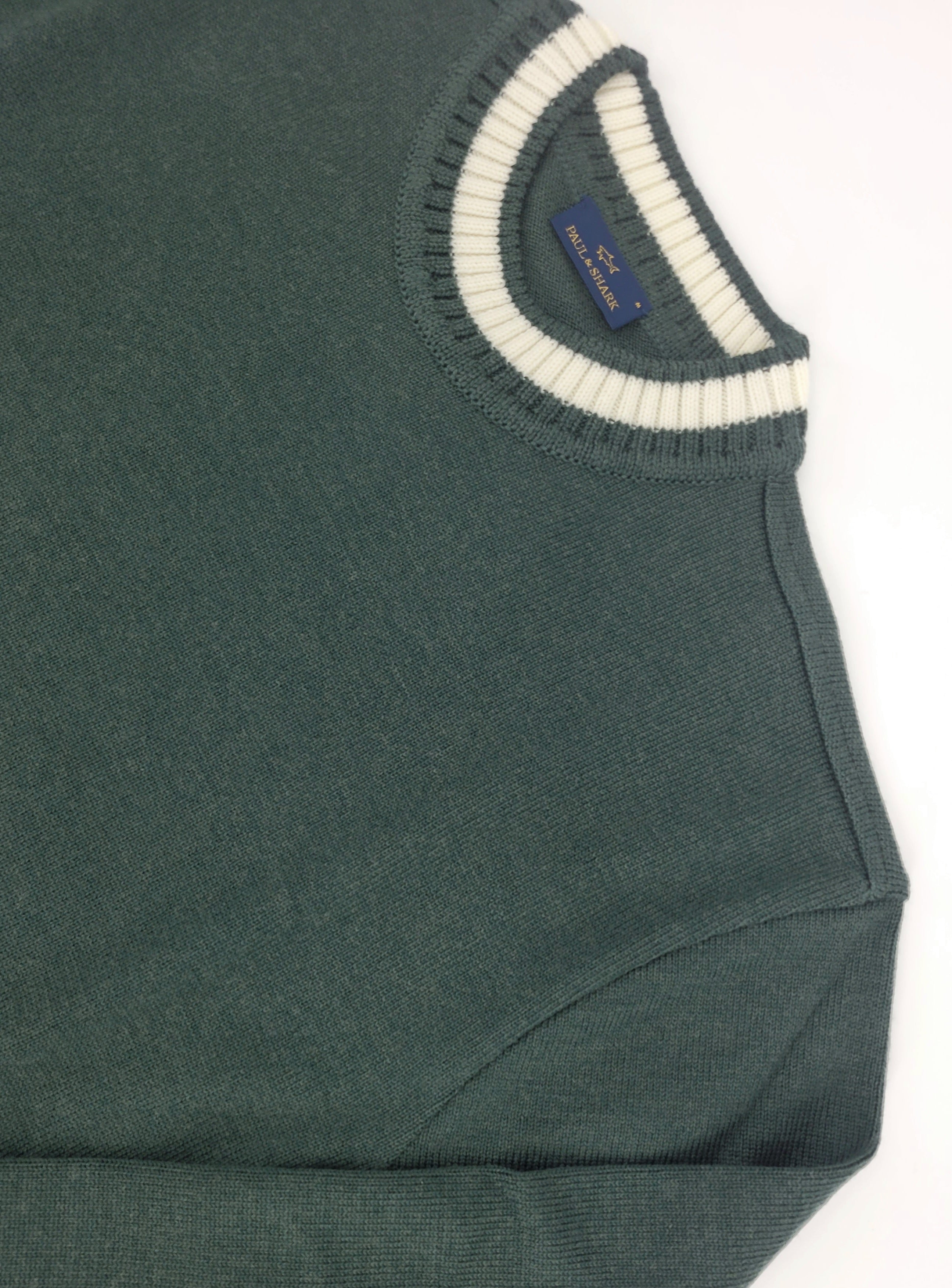 Chandail col rond en laine vierge vert