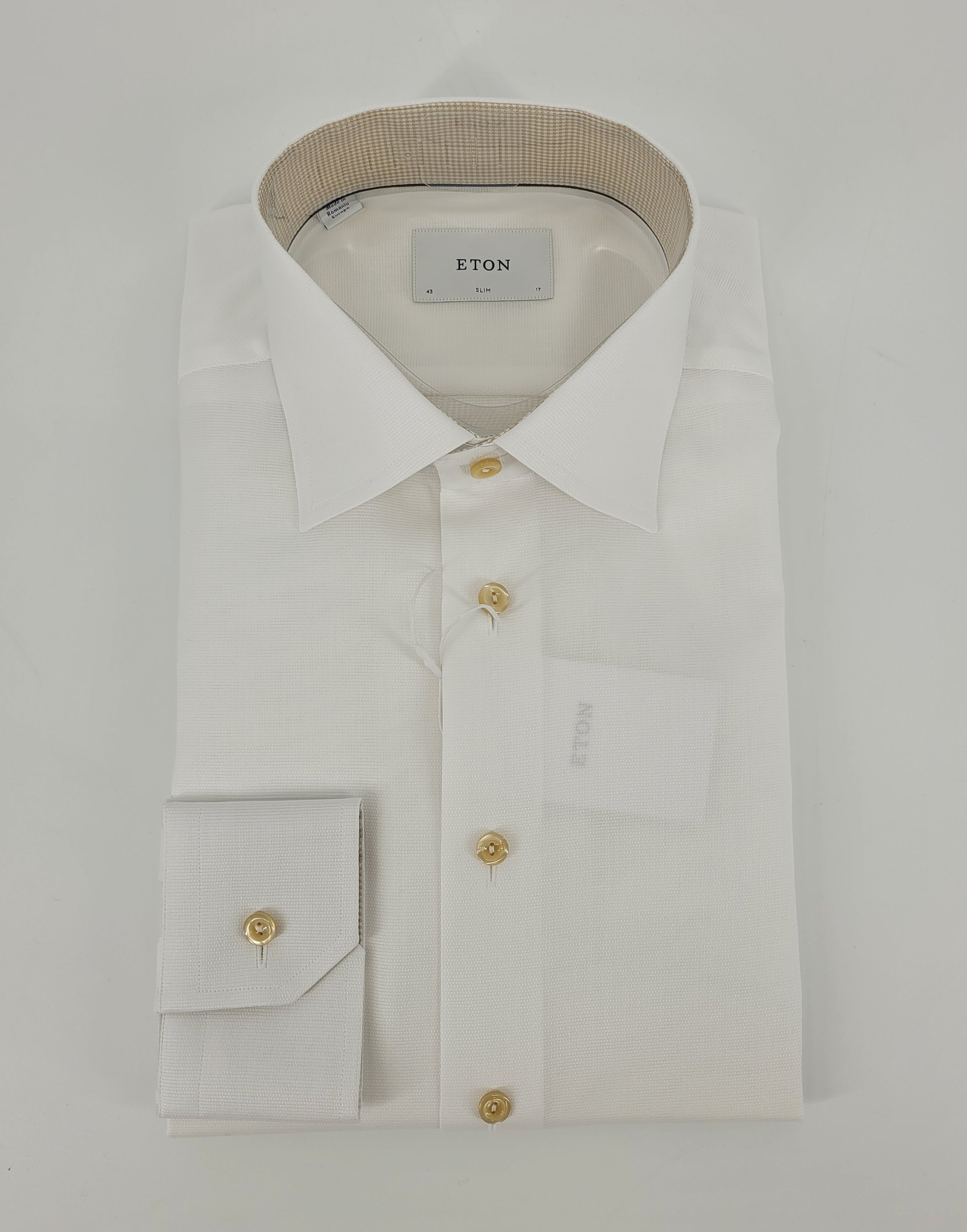 Chemise blanche avec boutons contraste beige