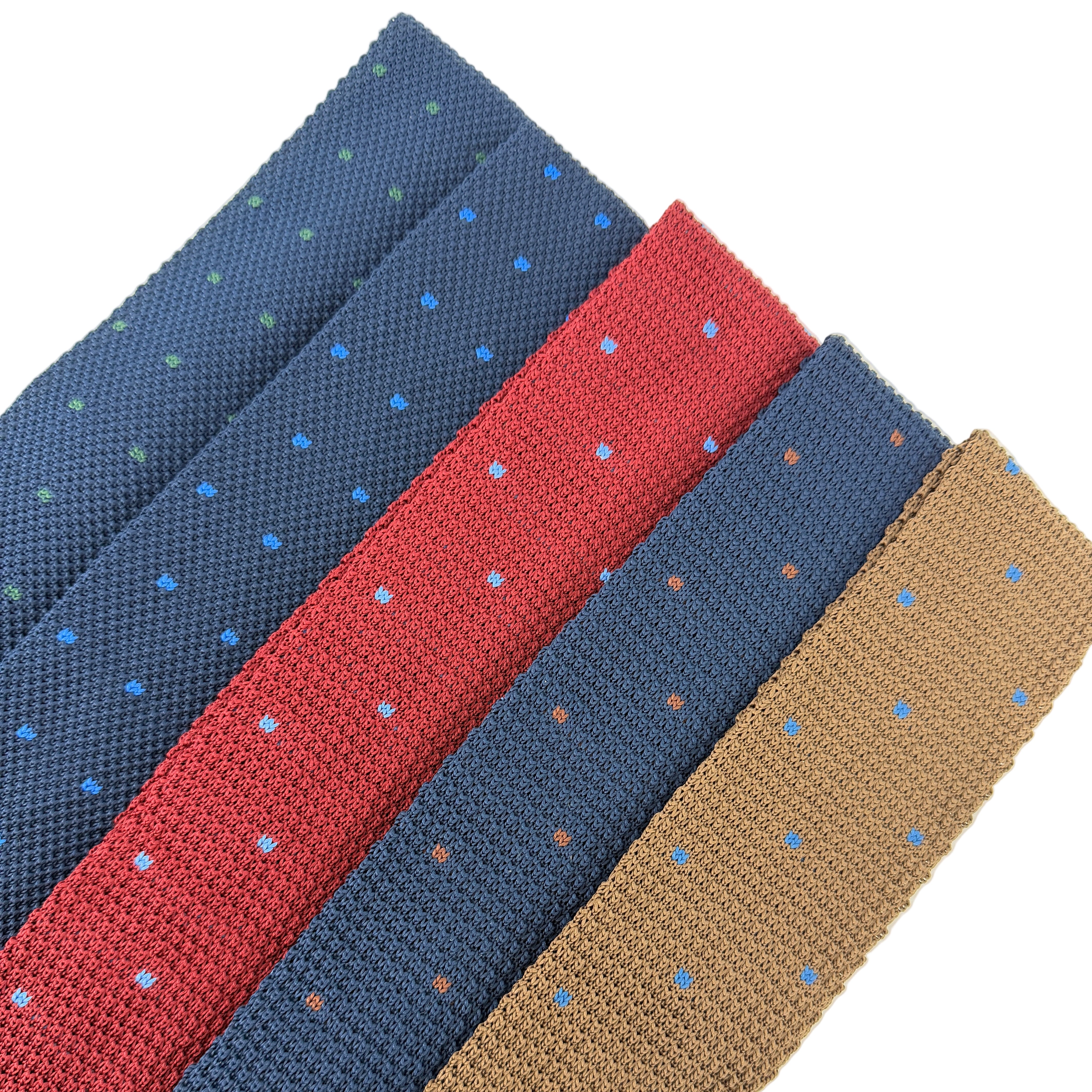 Cravate tricotée (Knit Tie) à pois