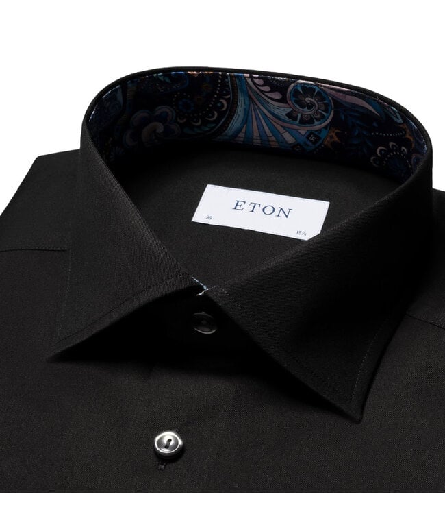 Chemise noir avec col contrasté