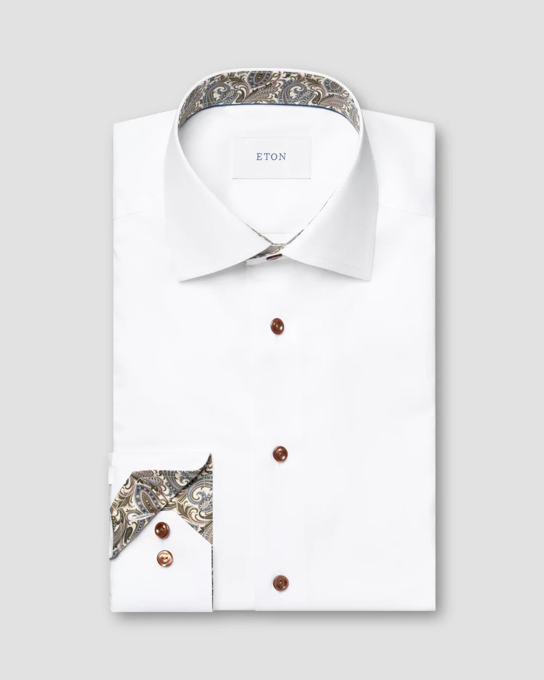 Chemise blanche avec col et boutons contrastés brun