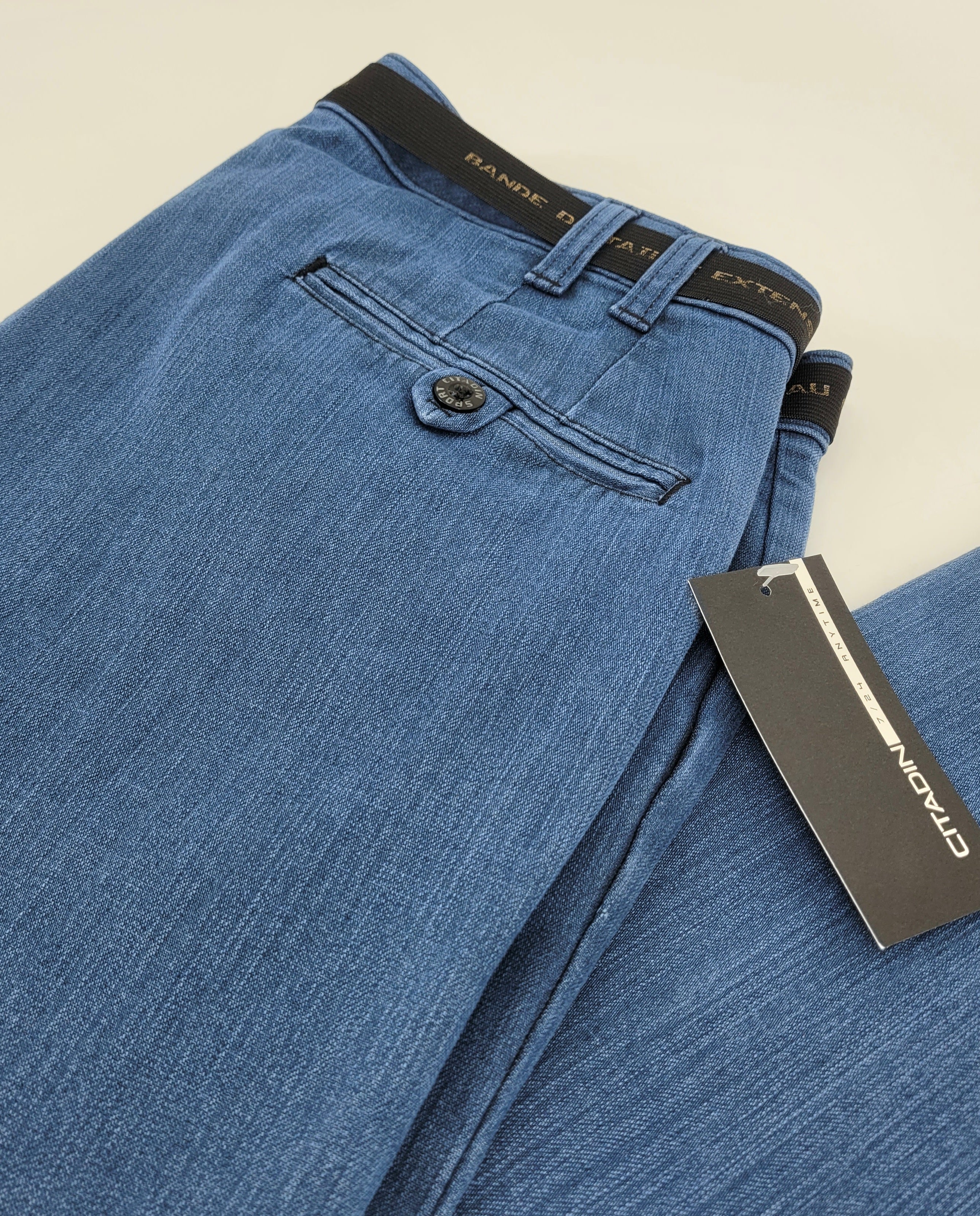 Jeans habillé coupe régulière