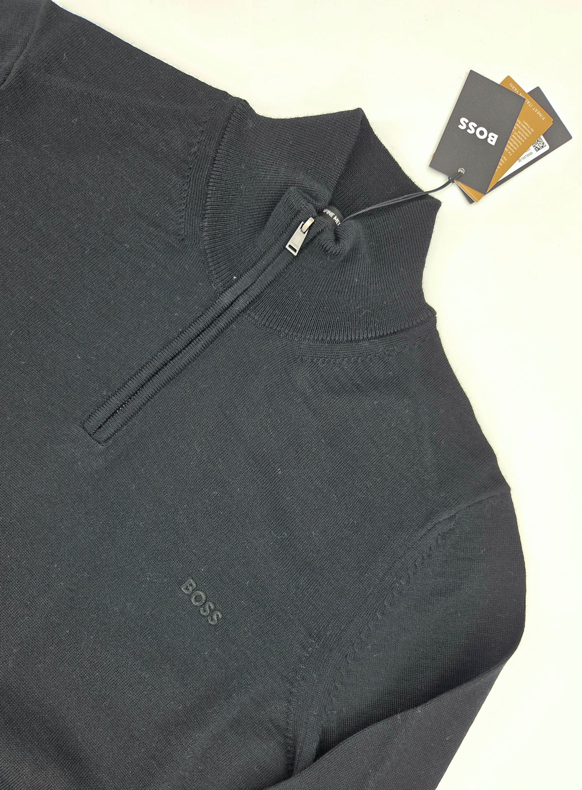 Pull noir à demi-zip en laine vierge