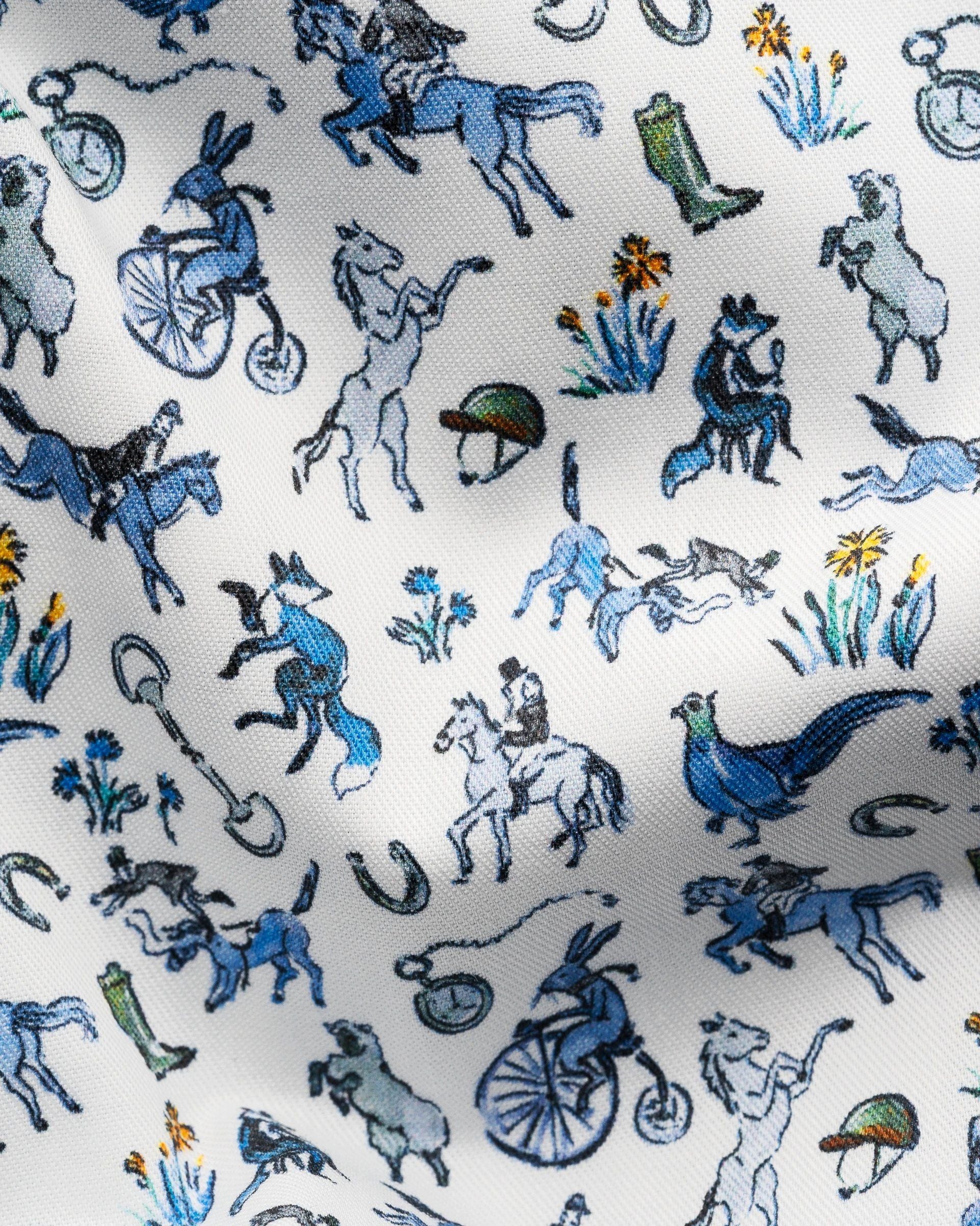 Chemise bleu à motifs avec col blanc banquier