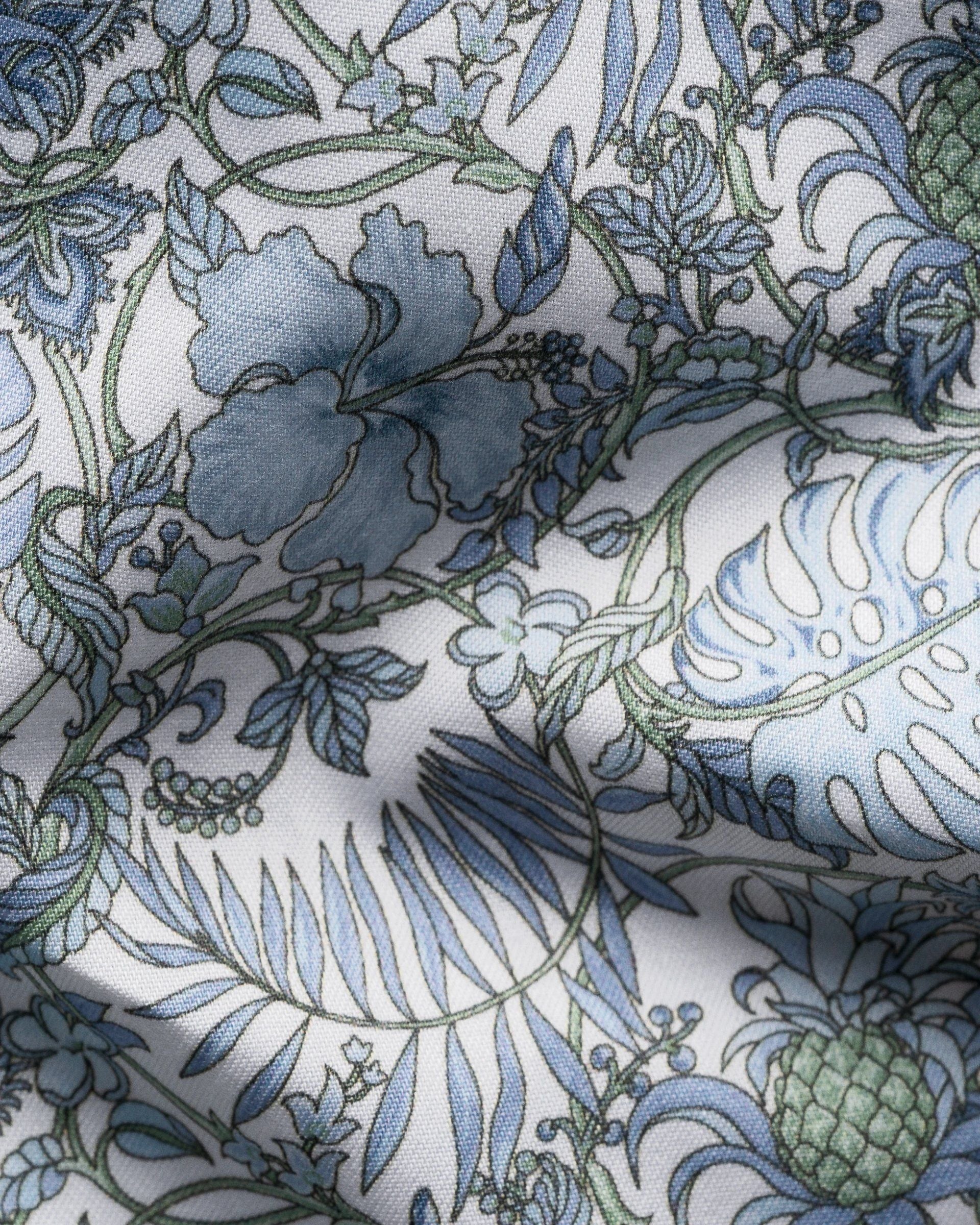 Chemise à motifs d'été