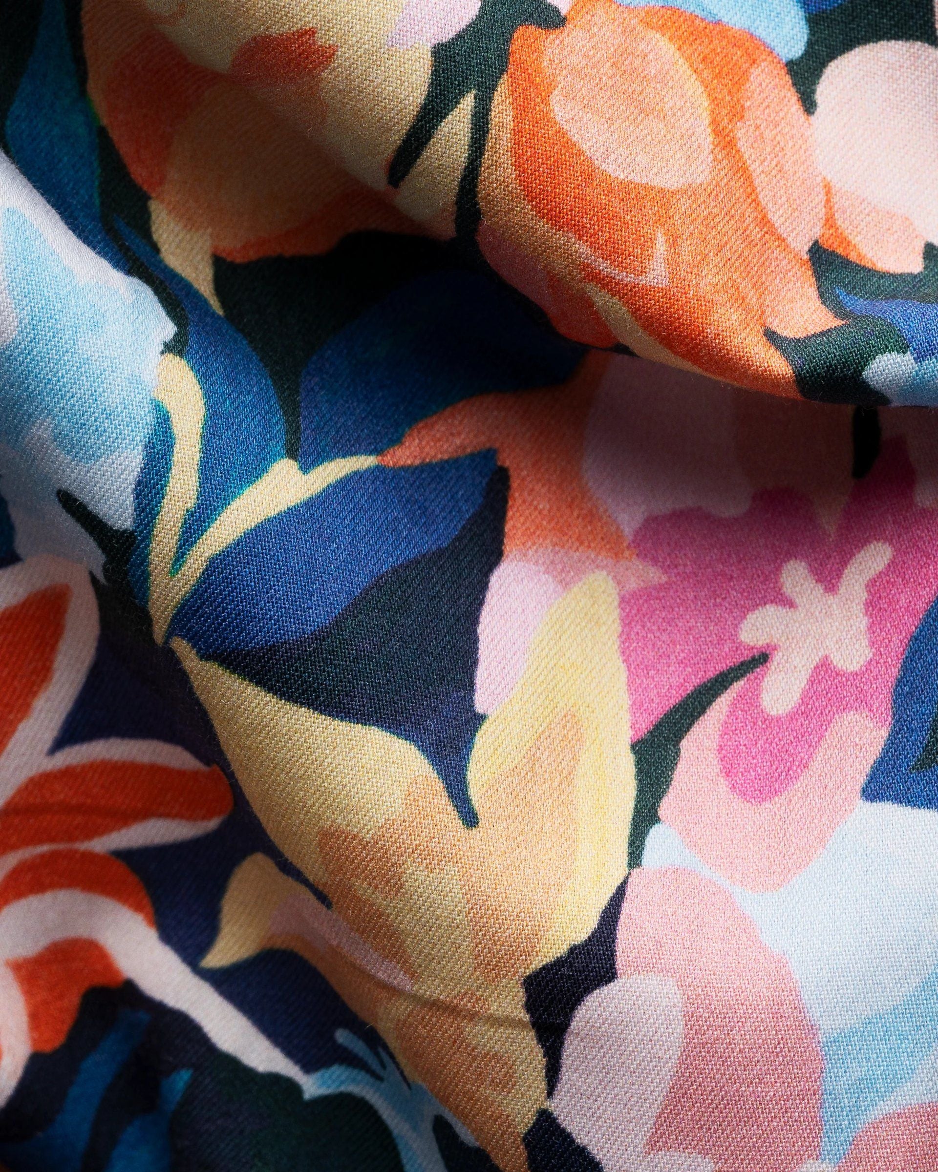 Chemise Eton fleurie en coton infroissable