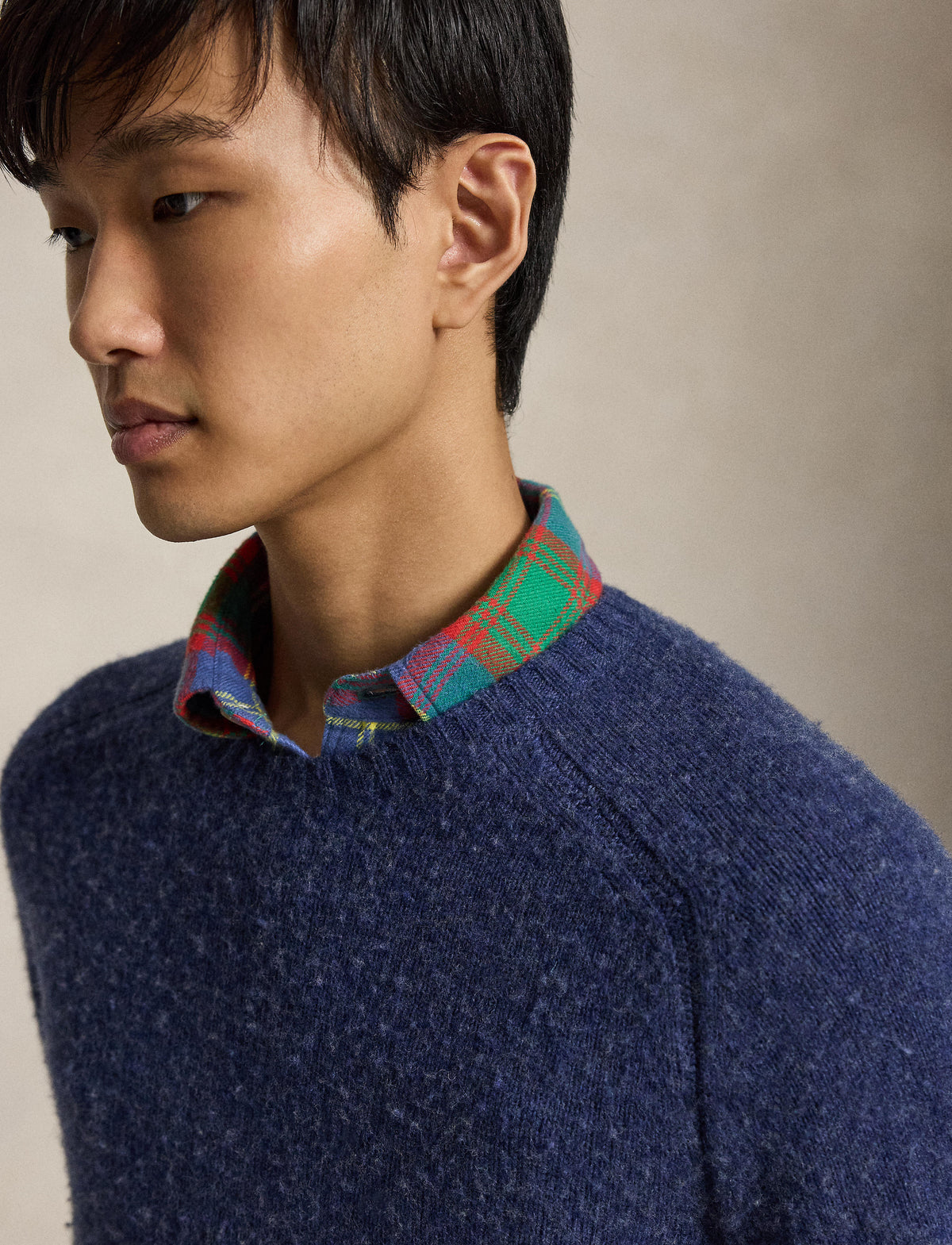 Pull en laine et cachemire avec coudières en daim
