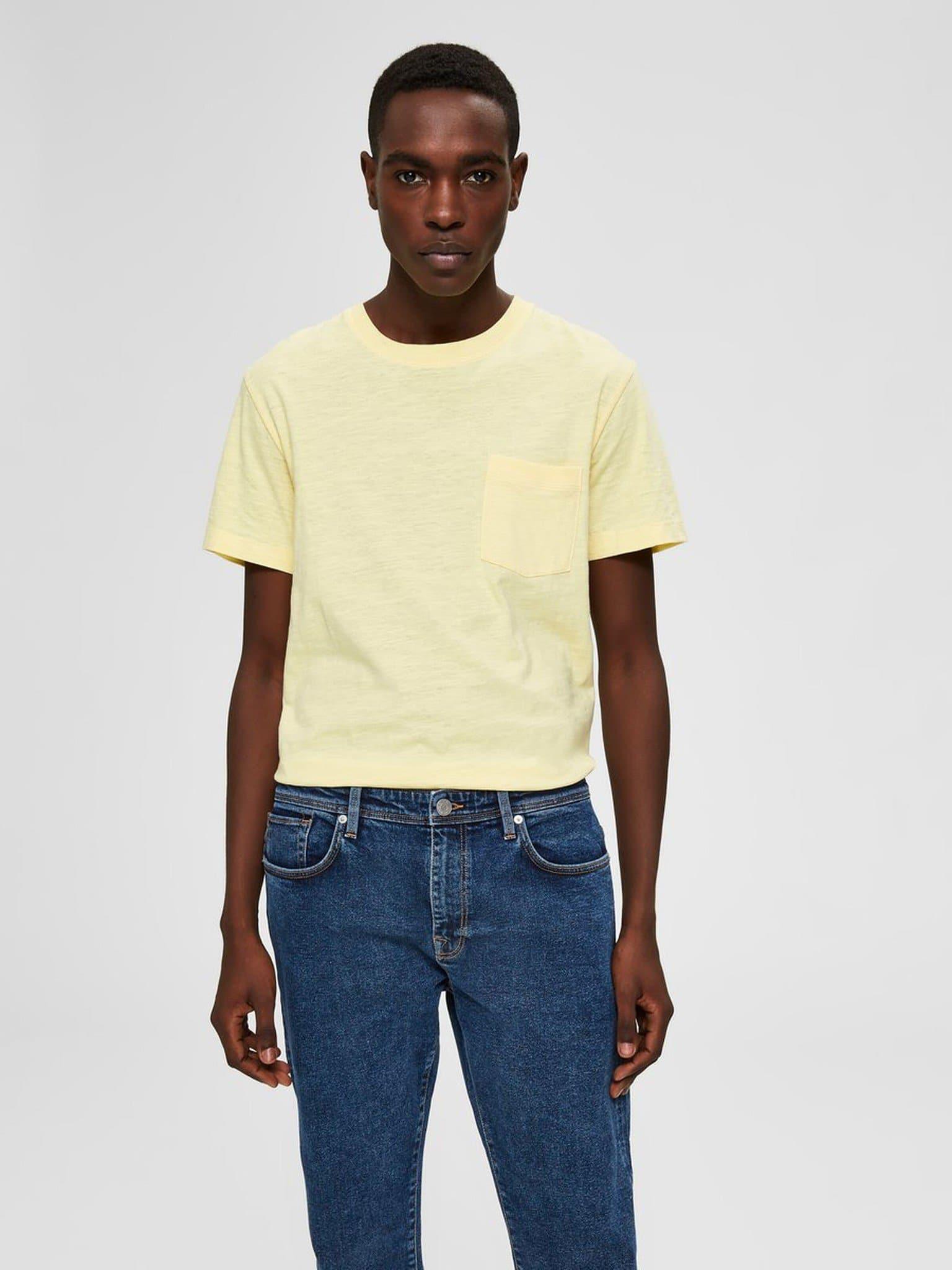 Laflamme- T-shirt jaune à poche - Selected